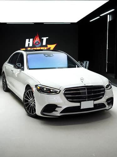 Hot Wheelz airport transfer vehicle